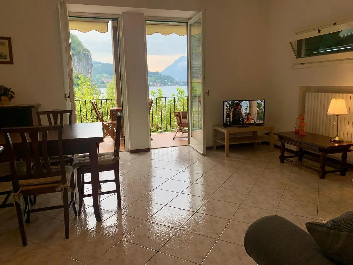 Mamma Ciccia - Lake Front Apartment, Beach And Swimming Pool Lierna Italien