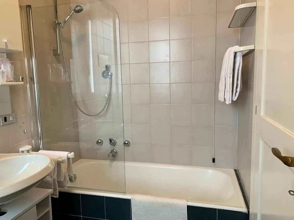 Mamma Ciccia - Lake Front Apartment, Beach And Swimming Pool Lierna