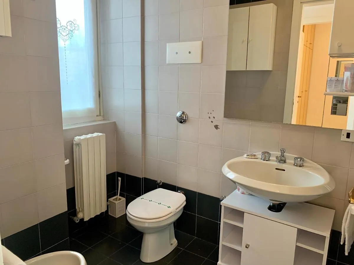 Apartment Mamma Ciccia - Lake Front Apartment, Beach And Swimming Pool Lierna