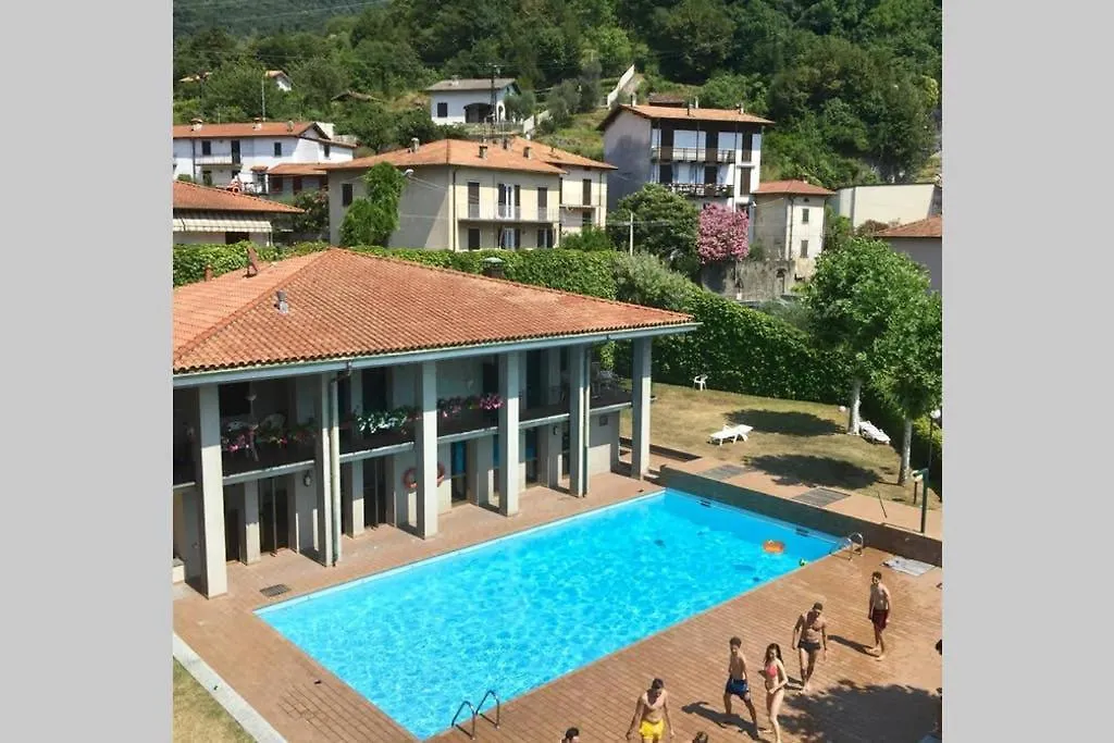 Mamma Ciccia - Lake Front Apartment, Beach And Swimming Pool Lierna