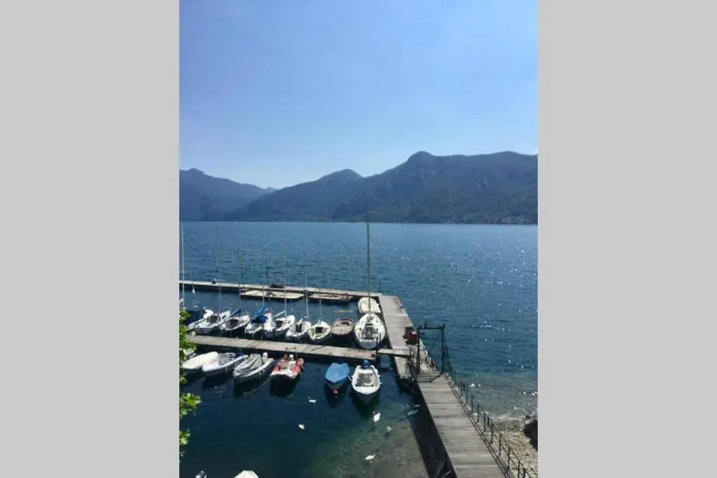 Mamma Ciccia - Lake Front Apartment, Beach And Swimming Pool Lierna 0*,  Italien